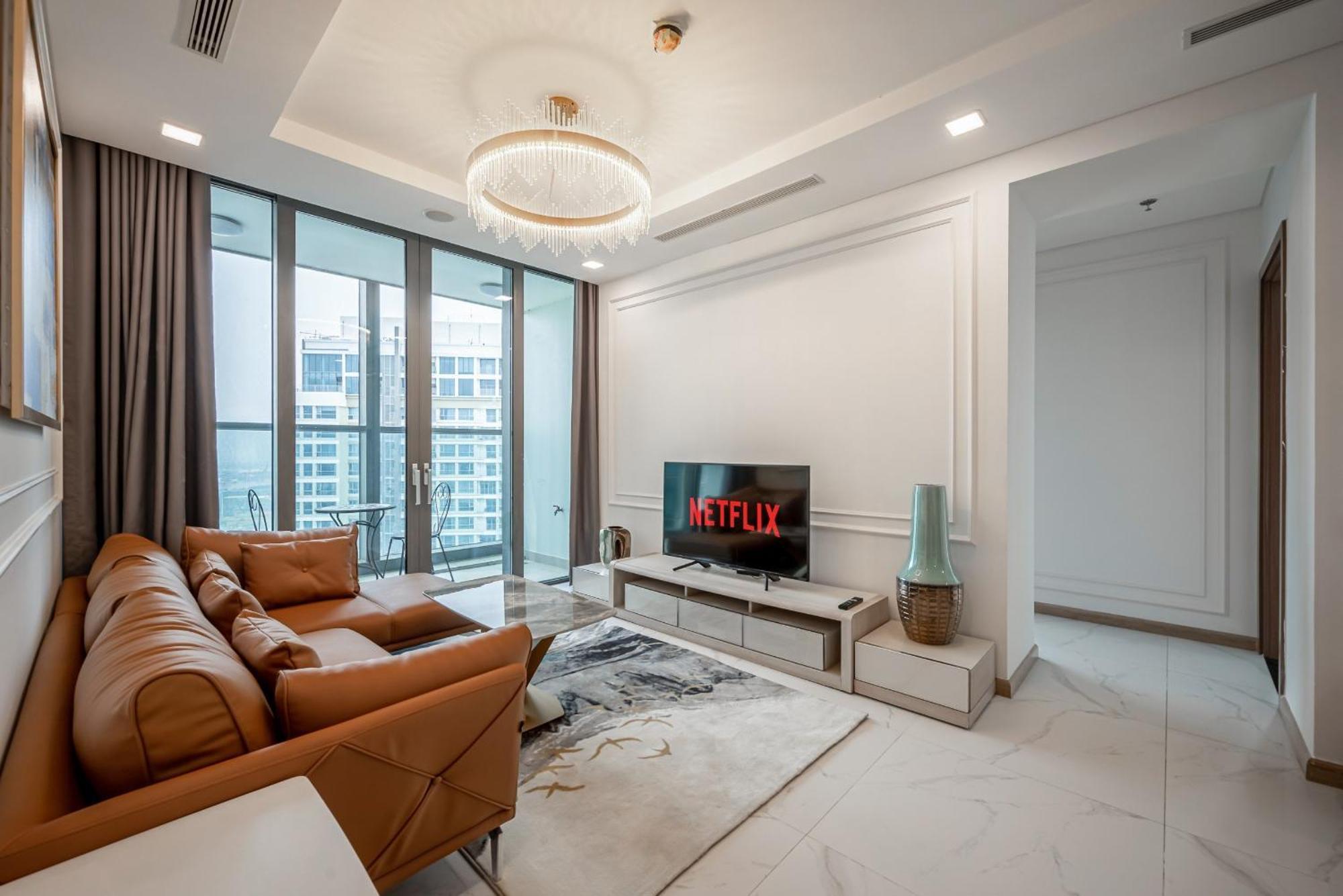 Landmark 81 And Vinhomes Riverside Residence Thành Pho Ho Chí Minh Esterno foto