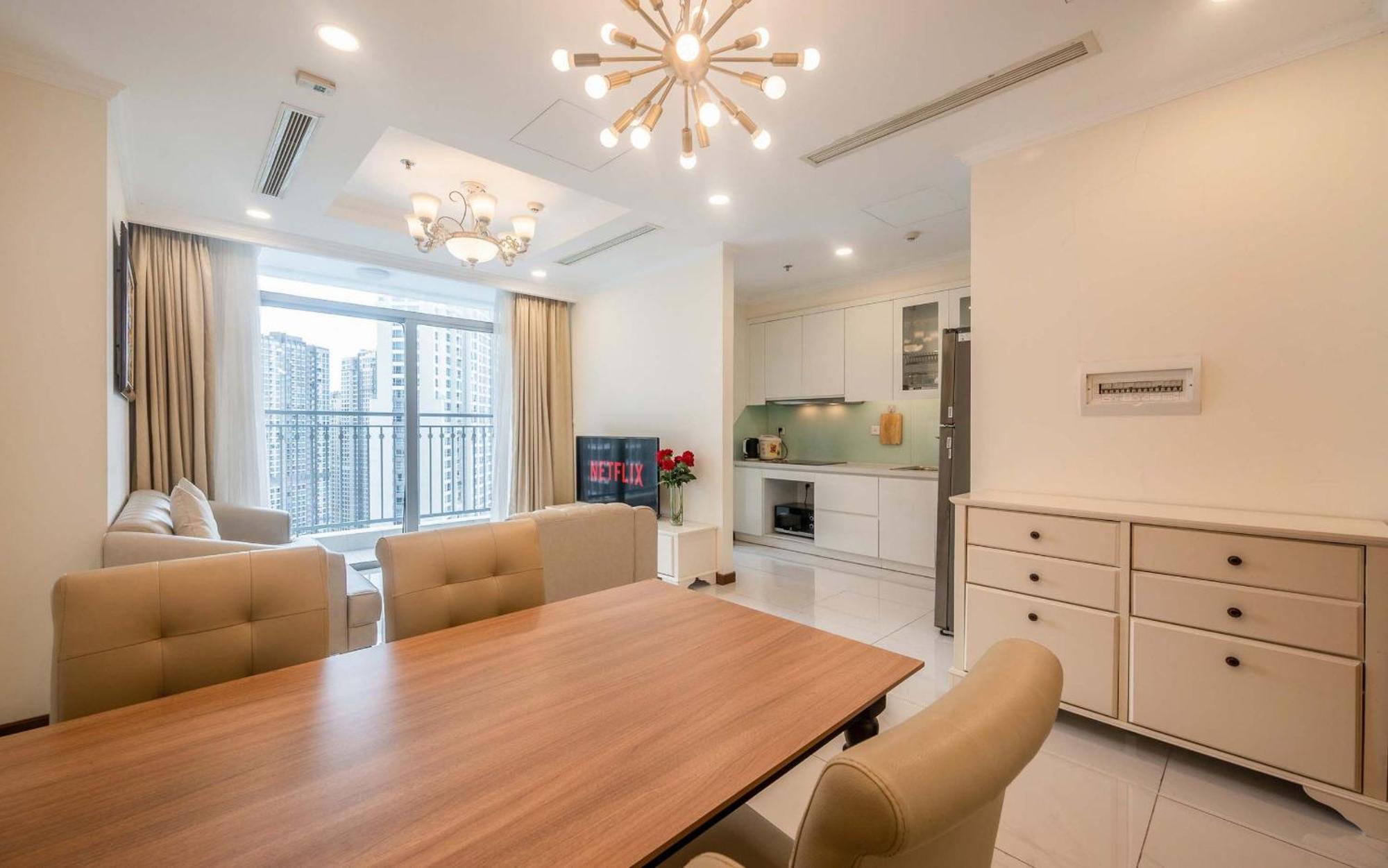 Landmark 81 And Vinhomes Riverside Residence Thành Pho Ho Chí Minh Esterno foto